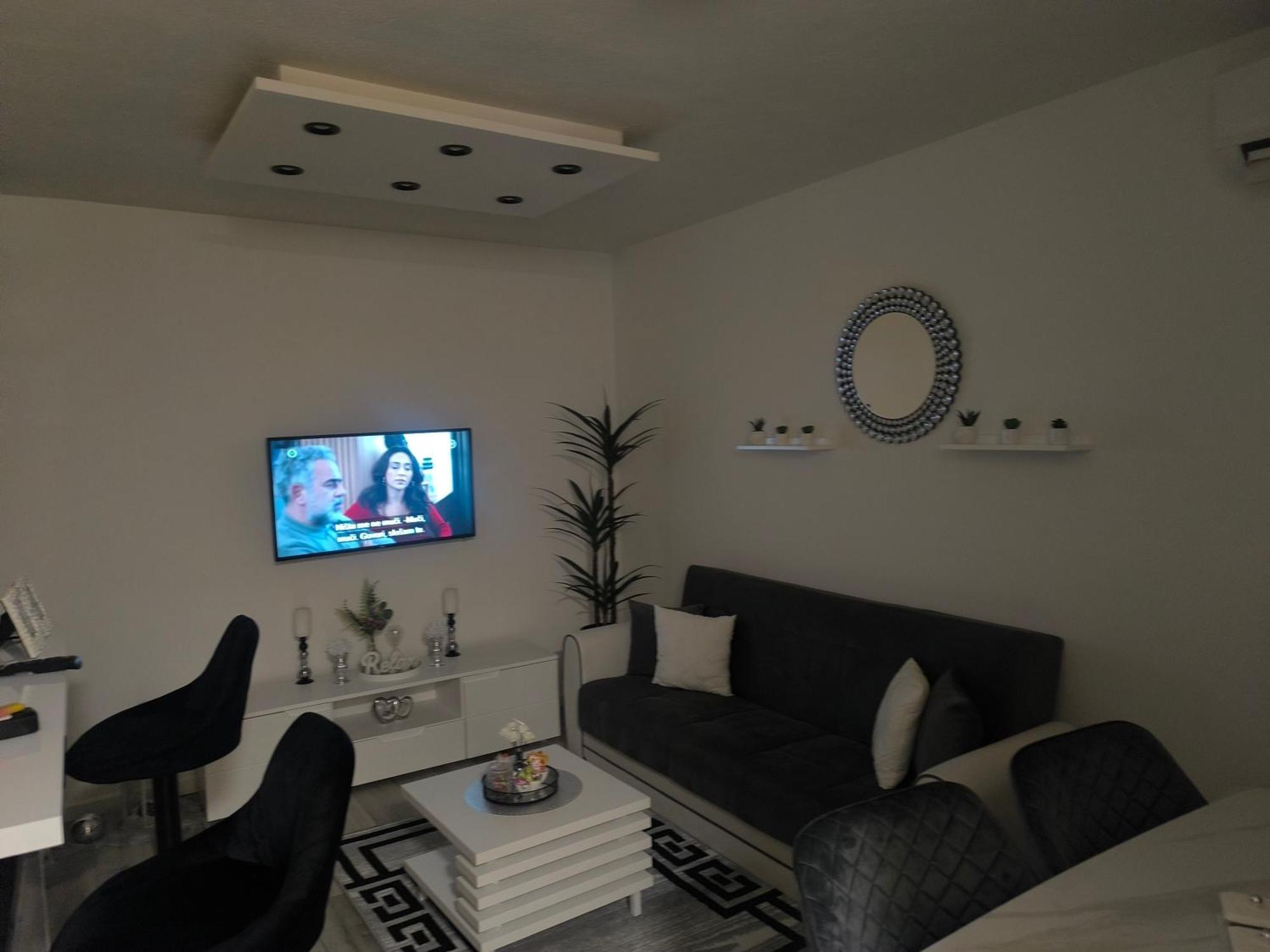 Apartman Rex Svinisce Exterior photo
